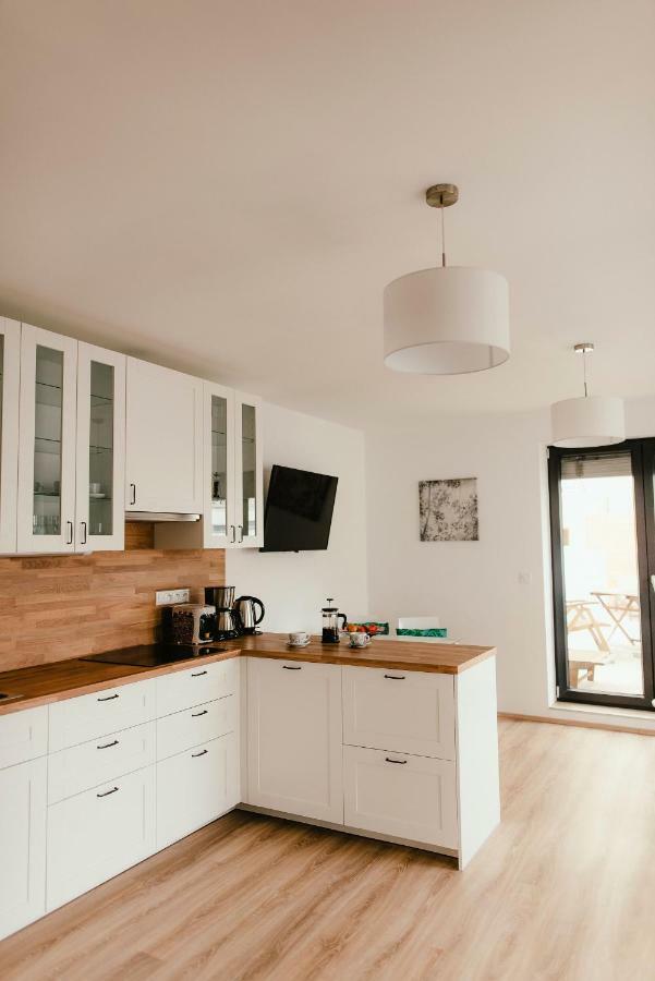 Wake Up Apartments Brno Bagian luar foto