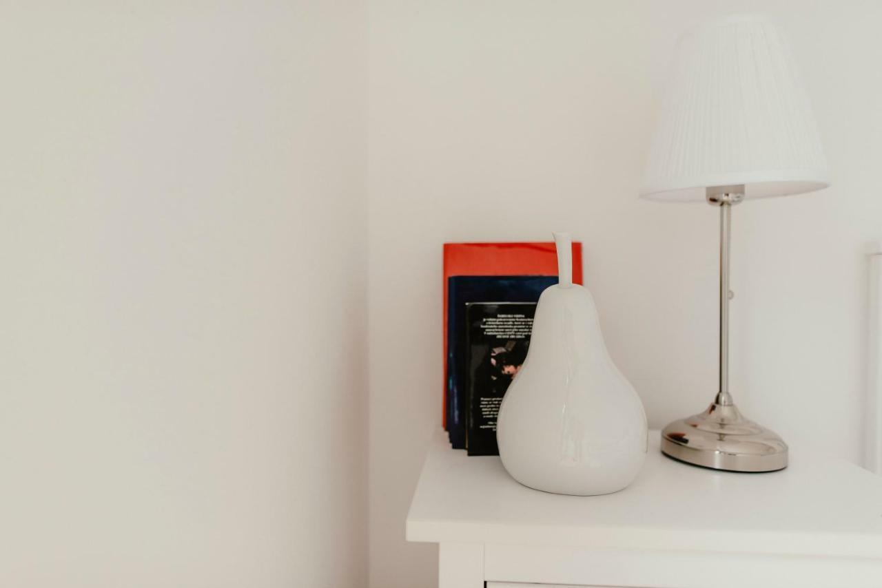 Wake Up Apartments Brno Bagian luar foto