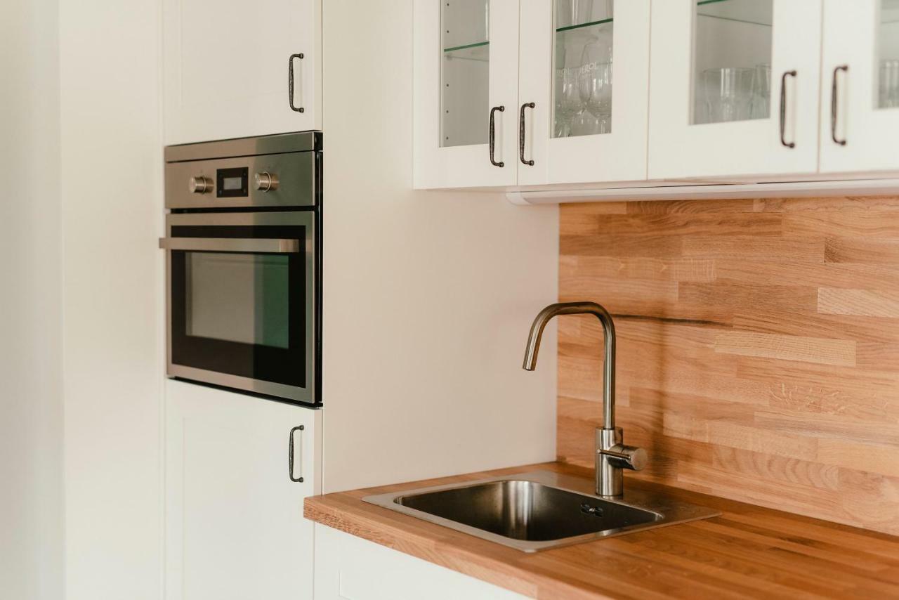 Wake Up Apartments Brno Bagian luar foto