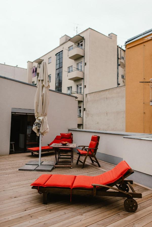 Wake Up Apartments Brno Bagian luar foto